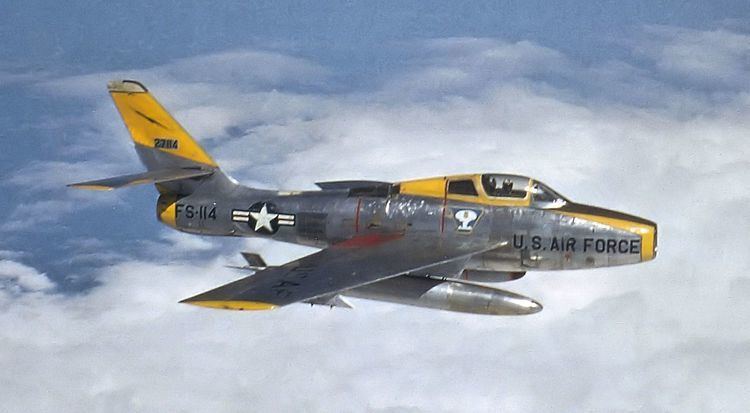 Republic F-84F Thunderstreak F84F Thunderstreak Google Search Aviation Pinterest Search