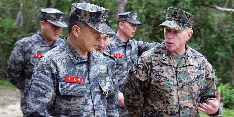 Republic of Korea Marine Corps ROK Marine leader visits gt Marine Corps Installations Pacific gt News