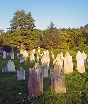 Revolutionary War Cemetery httpsuploadwikimediaorgwikipediacommonsthu