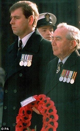 Rex Hunt (governor) Sir Rex Hunt death Falklands governor dies aged 86 Daily Mail Online