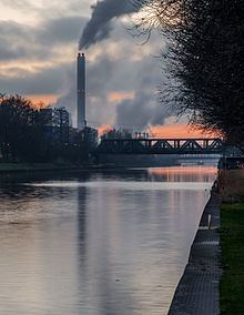Rhine–Herne Canal httpsuploadwikimediaorgwikipediacommonsthu