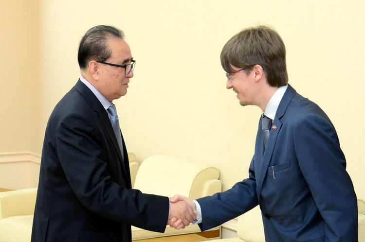 Ri Su-yong Ri Su Yong Meets Swiss Delegation Explore DPRK