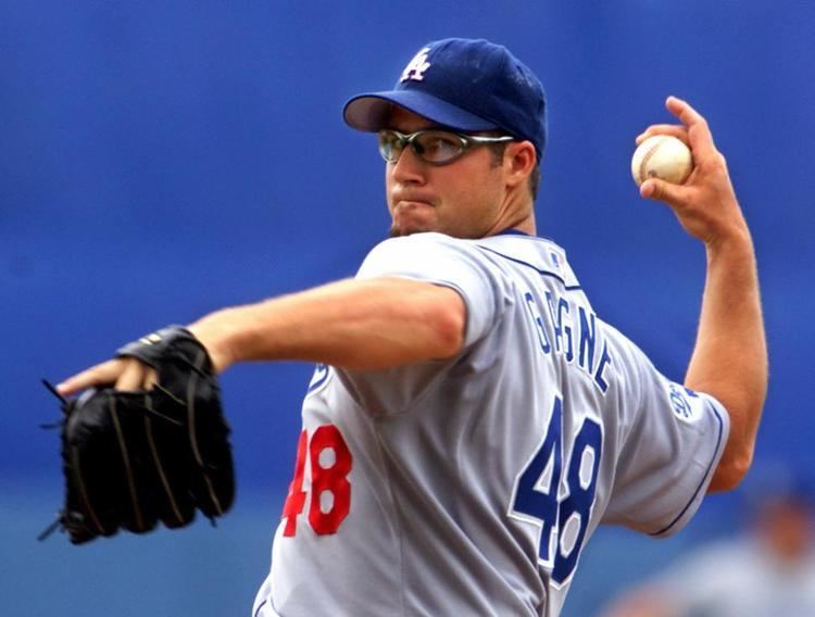 Eric Gagne Former Dodger claims teammates used PEDs in memoir report