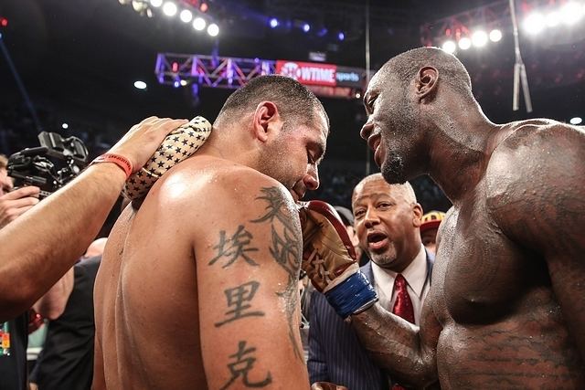 Éric Molina Boxing Deontay Wilder Knocks Eric Molina Out Retains WBC Title