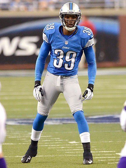 Ricardo Silva (American football) NFL Vet Ricardo Silva Joins Teach for America