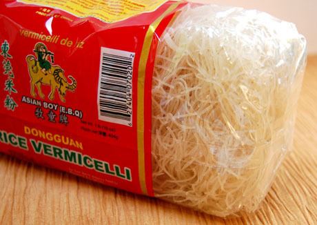 Rice vermicelli The Perfect Pantry Rice vermicelli Recipe bun gao noodle salad
