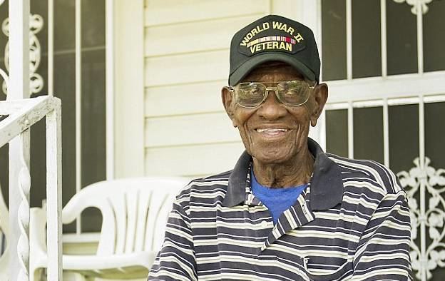 Richard Arvine Overton Meet Richard Overton America39s Oldest Living Veteran