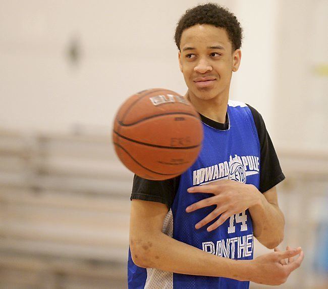 Richard Coffey Gophers basketball Amir Coffey makes it official signs letter of