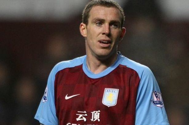 Richard Dunne Aston Villa Richard Dunne to be told to look for new club