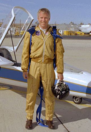 Richard E. Gray Former Pilots Richard E Gray NASA