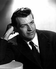 Richard Egan (actor) httpsuploadwikimediaorgwikipediacommonsthu