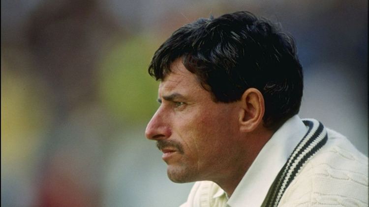 Richard Hadlee (Cricketer) playing cricket