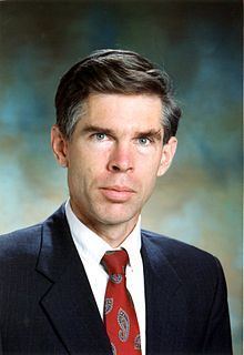 Richard L. Thompson httpsuploadwikimediaorgwikipediacommonsthu