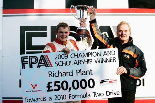 Richard Plant (racing driver) Richard Plant wins FPA title and Formula Two scholarship