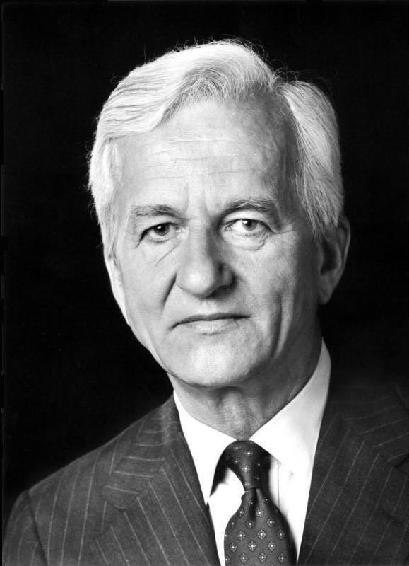 Richard von Weizsäcker httpsuploadwikimediaorgwikipediacommonsbb