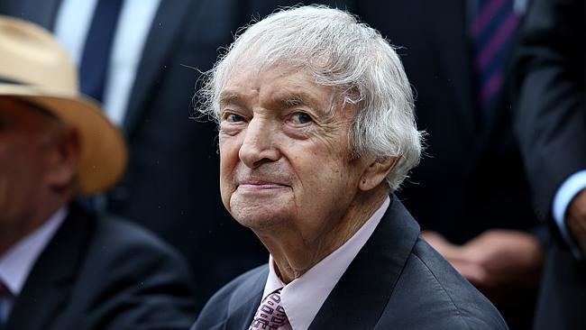 Richie Benaud 12 famous quotes by 39Voice of Cricket39 Richie Benaud