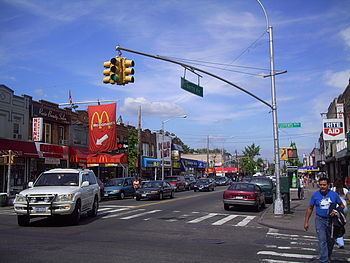 Richmond Hill, Queens httpsuploadwikimediaorgwikipediacommonsthu