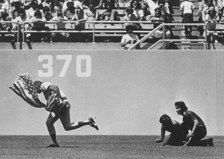 Rick Monday All Funked Up Rick Monday Saves American Flag in 1976