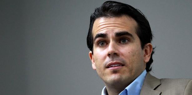 Ricky Rossello Ricky Rossell se presenta como candidato a la gobernacin