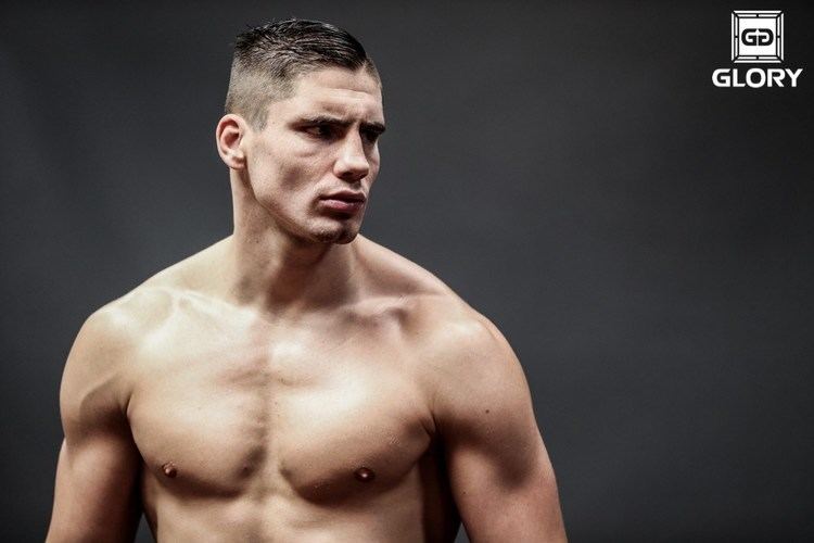 Rico Verhoeven GLORYs Rico Verhoeven earns TKO win in MMA debut FIGHT SPORTS