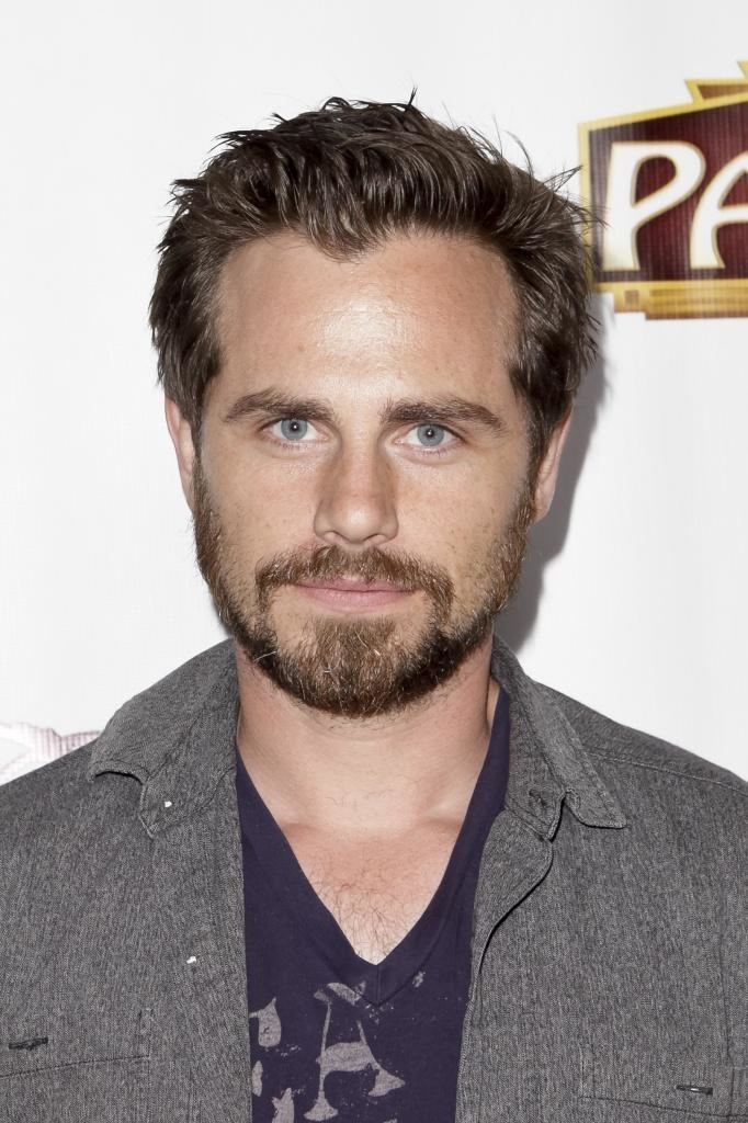 Rider Strong Boy Meets World39 star Rider Strong is a new dad Daily Dish