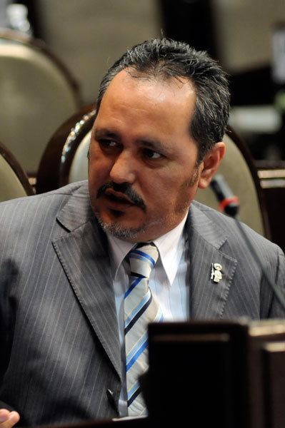 Rigoberto Salgado Vázquez Urge una poltica de emergencia para crear empleos diputado