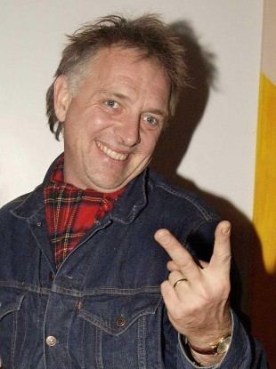 Rik Mayall Comedian and actor Rik Mayall dies aged 56 TheJournalie