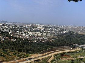 Ring Neighborhoods, Jerusalem httpsuploadwikimediaorgwikipediacommonsthu