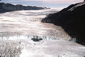 Rink Glacier httpsuploadwikimediaorgwikipediacommonsthu