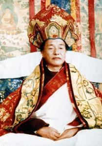 Rinpoche wwwrigpawikiorgimages00eDudjomShedraJPG
