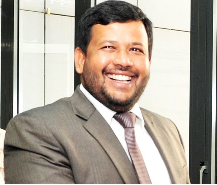 Rishad Bathiudeen Rishad returns to lead Lanka39s Industry amp Commerce to next level