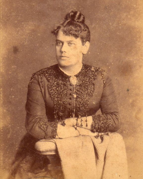 Rita Lobato Primeira mdica saiu da Famed em 1887 Cincia e Cultura