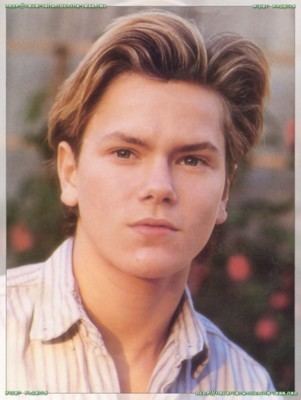 River Phoenix Celebrities who died young images River Jude Phoenix August 23