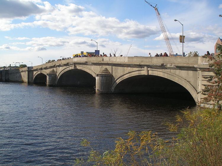 River Street Bridge (Charles River)