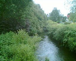 River Wye, Buckinghamshire httpsuploadwikimediaorgwikipediacommonsthu