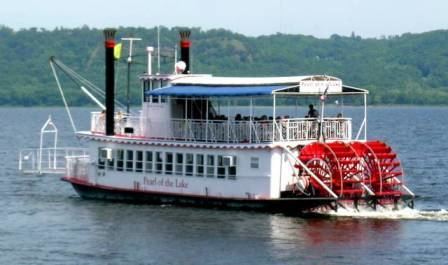 Riverboat River Boat Cruises