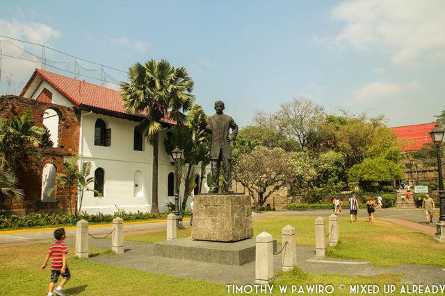 Rizal Shrine (Intramuros) Mixed Up Already MxUAKk trip Manila in one day