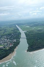 Río Grande de Loíza httpsuploadwikimediaorgwikipediacommonsthu