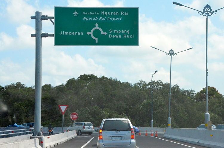 Road signs in Indonesia