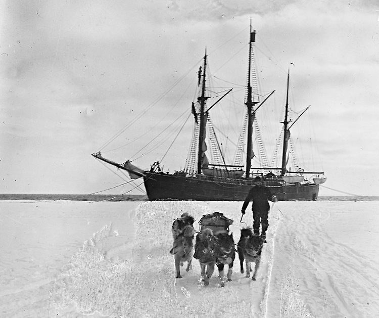 Roald Amundsen (footballer) Roald Amundsen South Pole Norwegia Antarctic Expedition 19101912