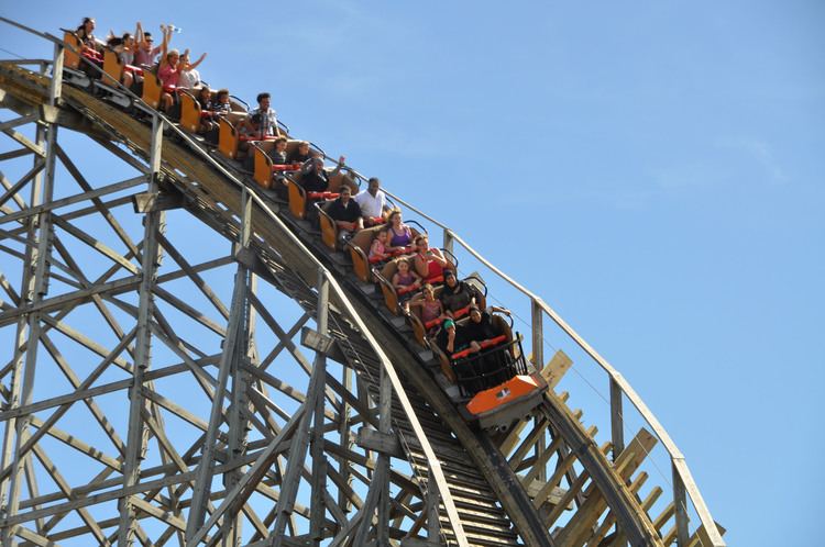 Roar (roller coaster) Six Flags Vallejo closing its Roar roller coaster Eat Drink Play