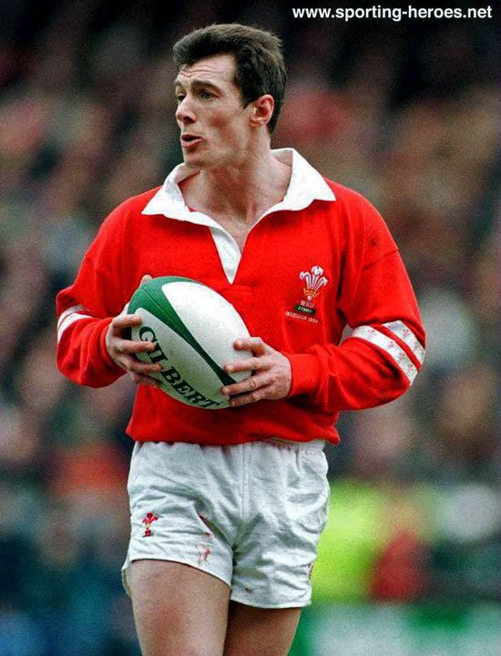 Rob Howley Rob HOWLEY Brief biography of his rugby union career