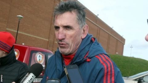 Rob Penney Rob Penney to step down as Munster coach at end of season BBC Sport