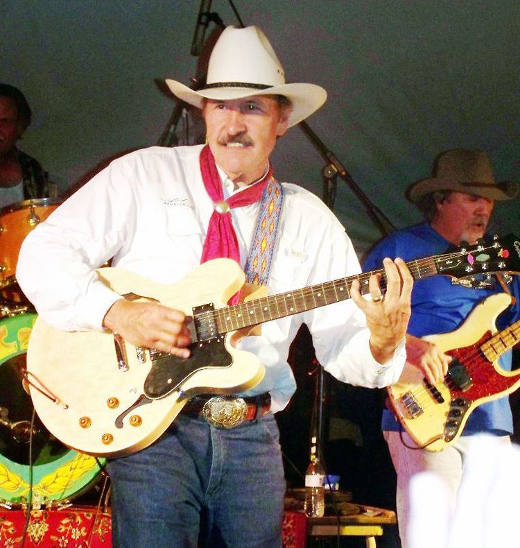 Rob Quist Rob Quist Tim Ryan at the Rialto in Deer Lodge June 16 TGIF