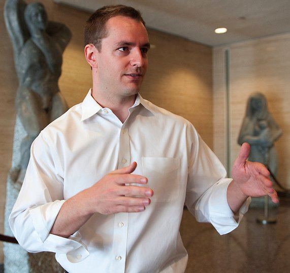 Robby Mook Hillary Clinton Hires Openly Gay Man As Campaign Manager
