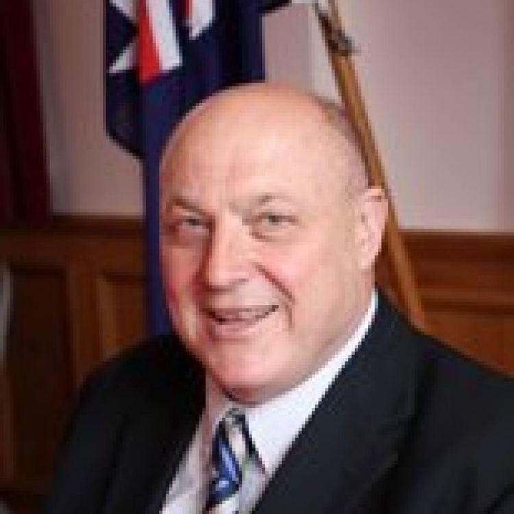 Robert Armstrong (Australian politician) Robert Armstrong ABC News Australian Broadcasting Corporation