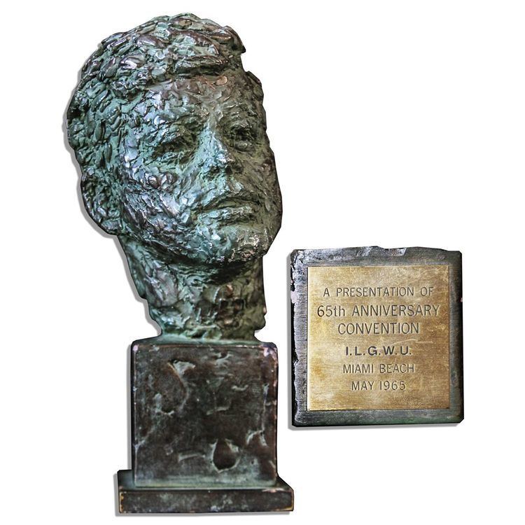 Robert Berks John F Kennedy Bust Sculpture by Robert Berks Presented as an