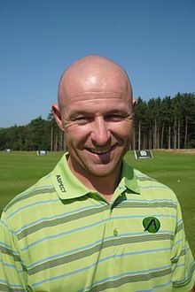 Robert Coles (golfer) httpsuploadwikimediaorgwikipediacommonsthu