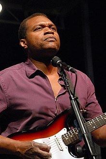 Robert Cray httpsuploadwikimediaorgwikipediacommonsthu