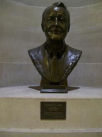 Robert D. Orr (bust) - Alchetron, The Free Social Encyclopedia